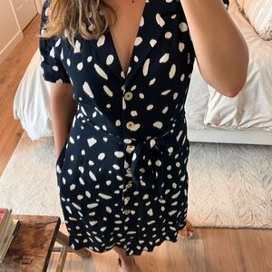 Wilfred brand vintage inspired belted shirt dress